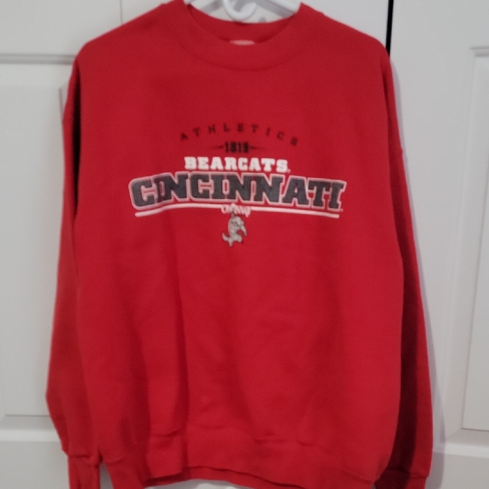 Cincinnati Bearcats Red Sweater